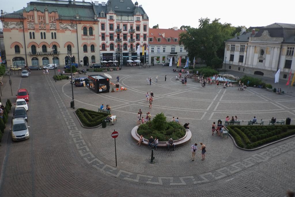 דירות קרקוב View To The Cracow Basic מראה חיצוני תמונה