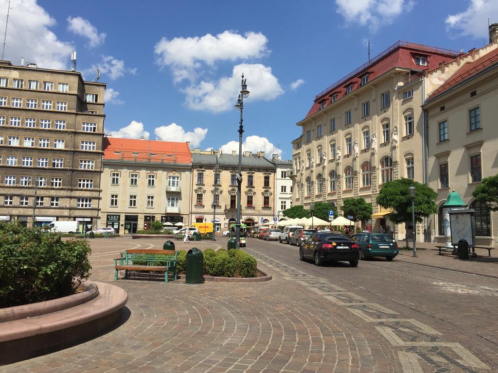 דירות קרקוב View To The Cracow Basic מראה חיצוני תמונה